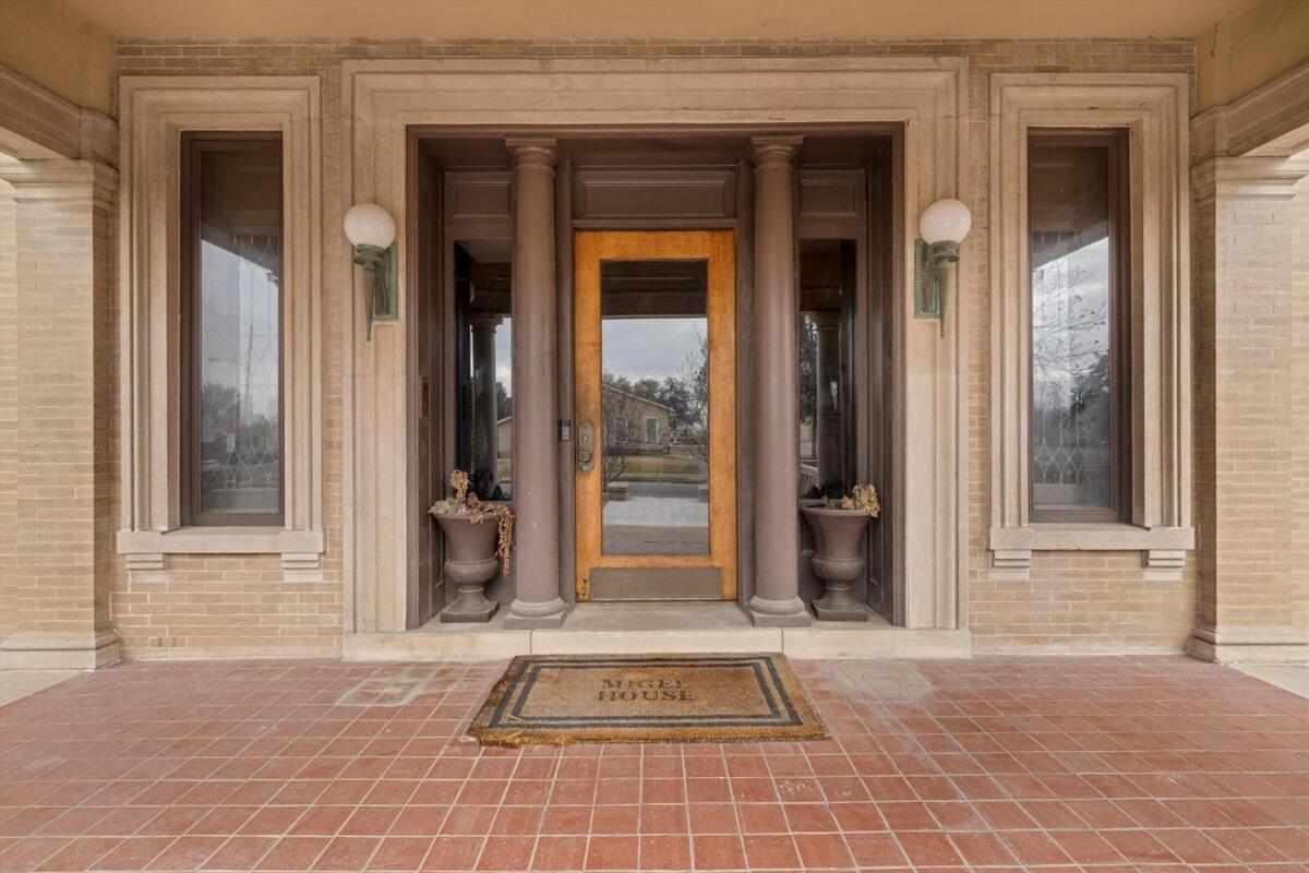Historic Migel House In Downtown Waco Villa Buitenkant foto